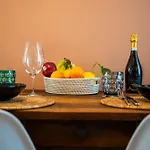 Burchiello Chic Stay-With Green View In Quiet Florence