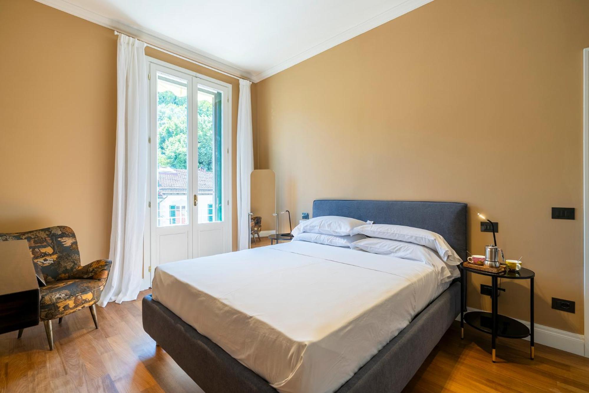 Burchiello Chic Stay-with View In Quiet Apartment